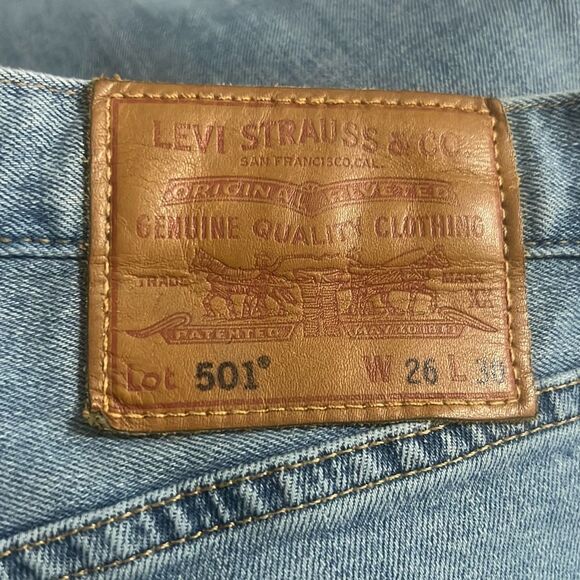 Levi’s Strauss & Co 501 Premium Denim Jeans Button Fly Medium Wash size 26 - Picture 3 of 8